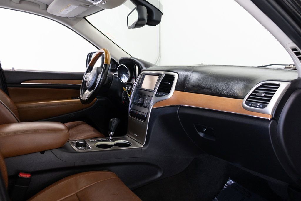 Used 2012 Jeep Grand Cherokee Overland AWD/4WD image 20
