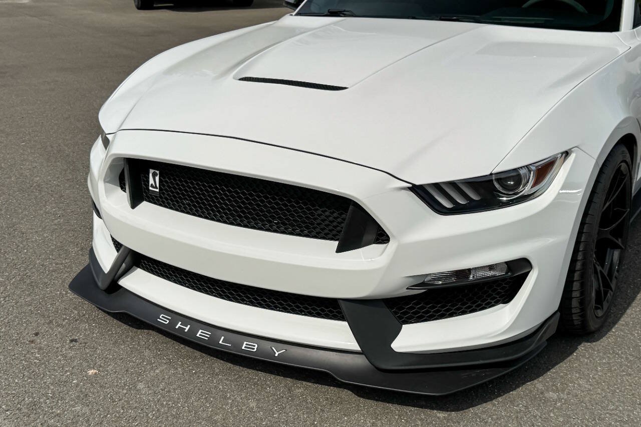 Used 2018 Ford Mustang Shelby GT350 w/ Electronics Package RWD image 9