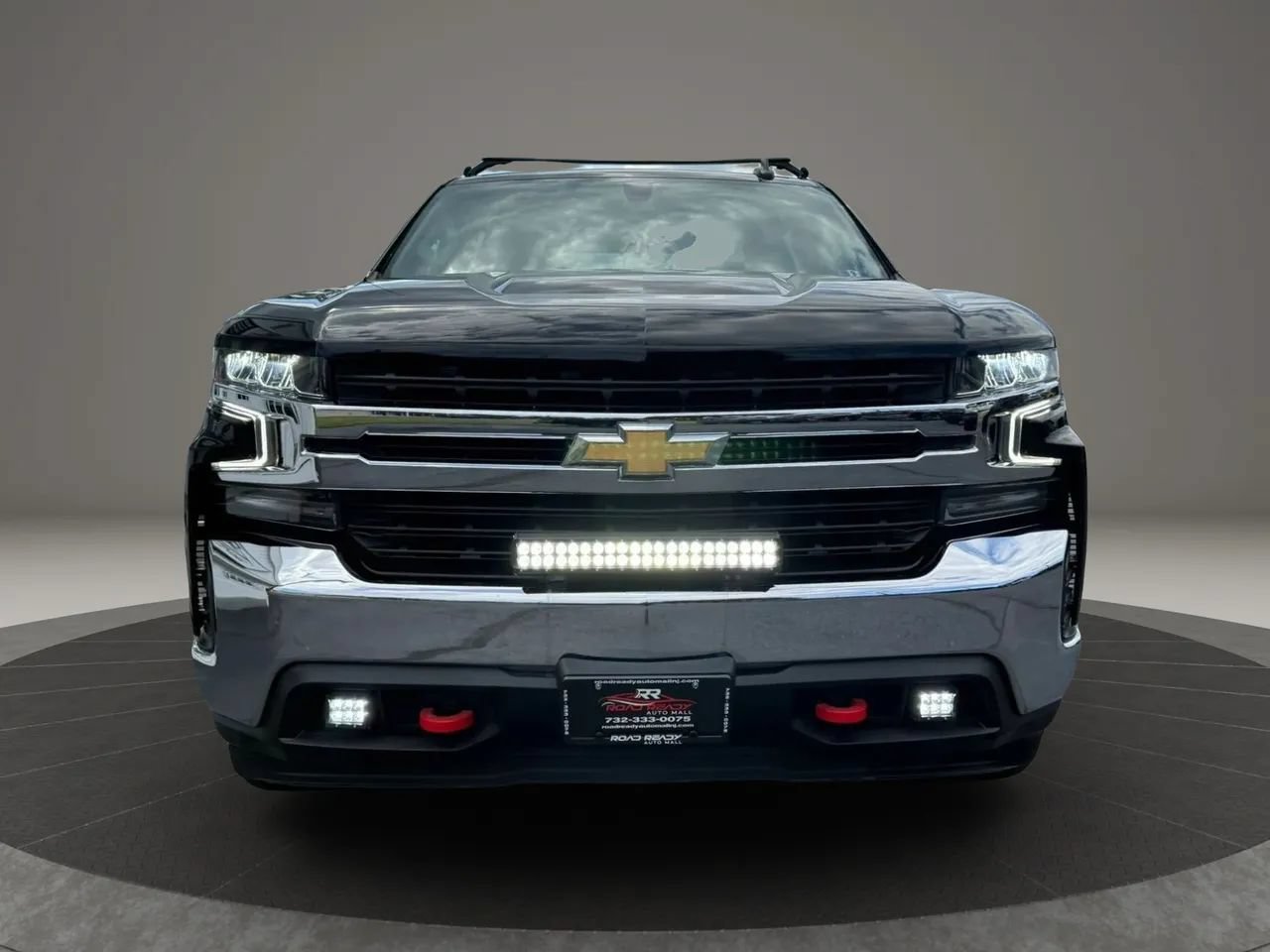 Used 2019 Chevrolet Silverado 1500 LT w/ All-Star Edition AWD/4WD image 3