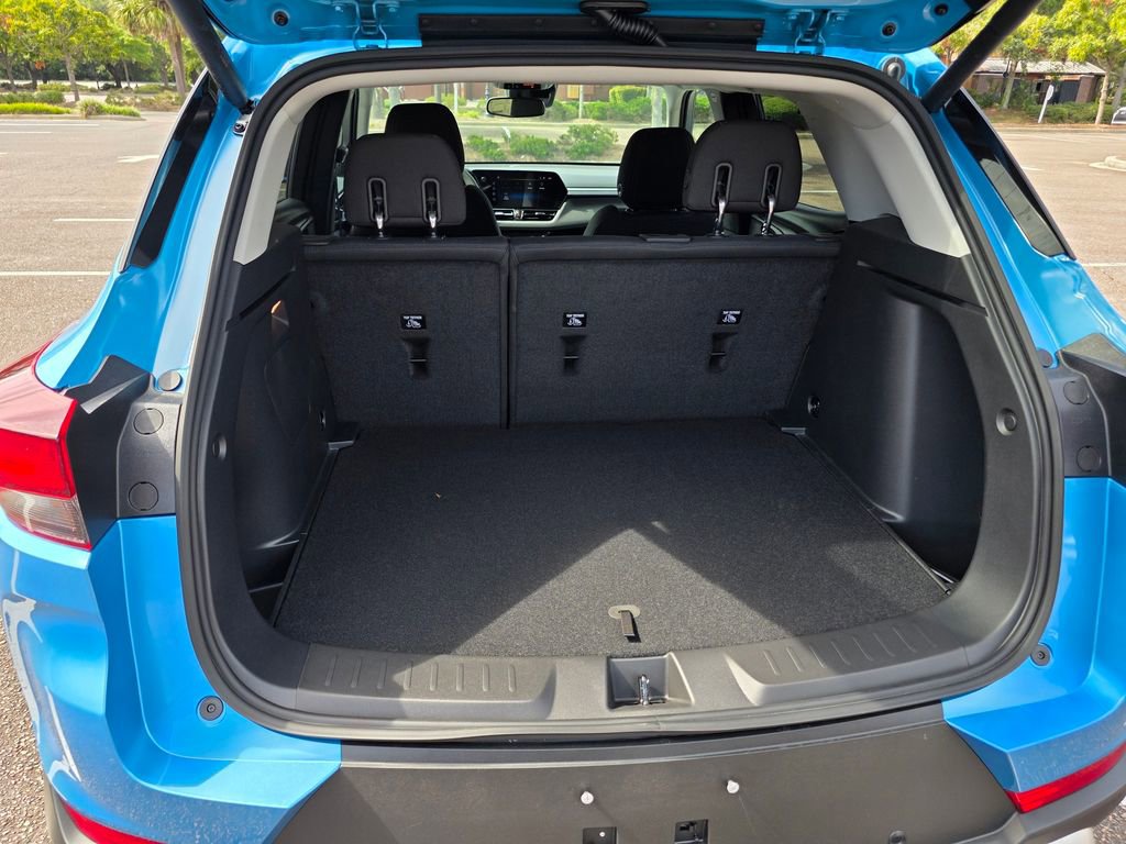 New 2026 Chevrolet TrailBlazer LT w/ Convenience Package FWD image 21