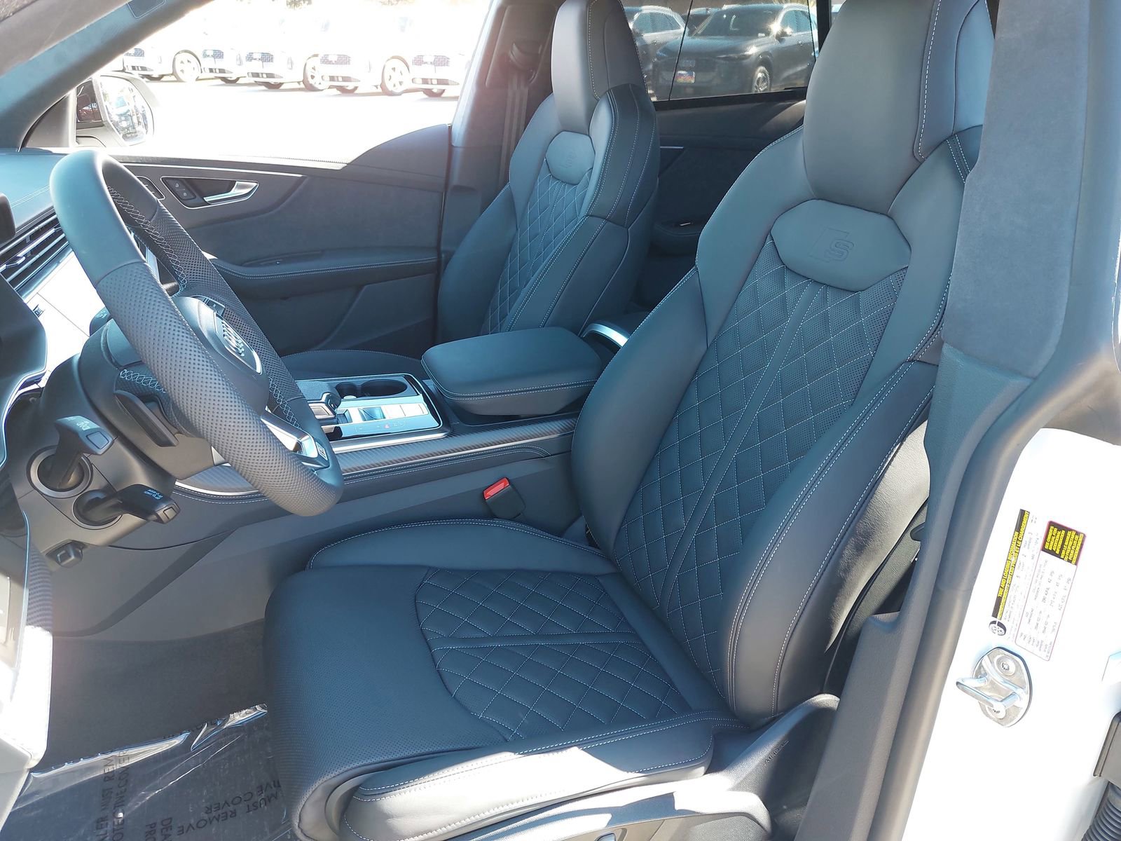 New 2026 Audi SQ8 Prestige image 15