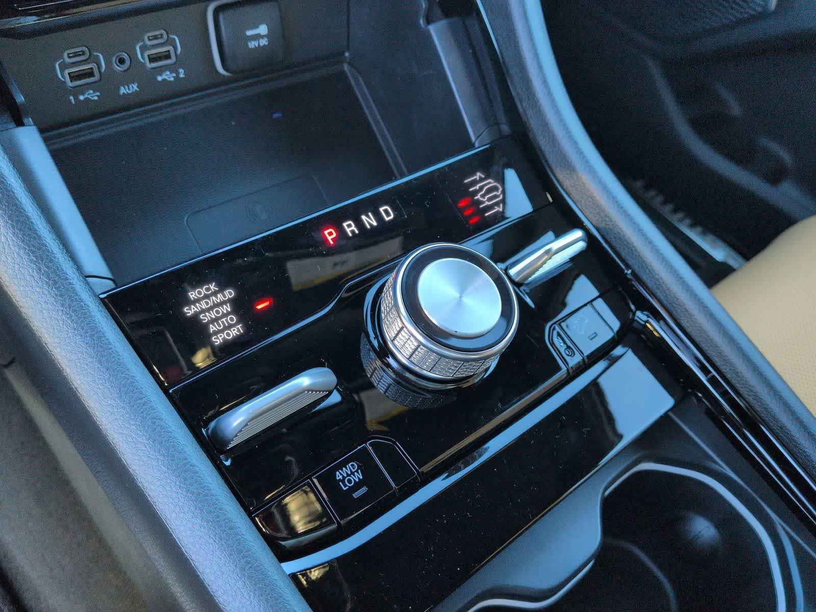 New 2025 Jeep Grand Cherokee Summit w/ Obsidian Package image 31