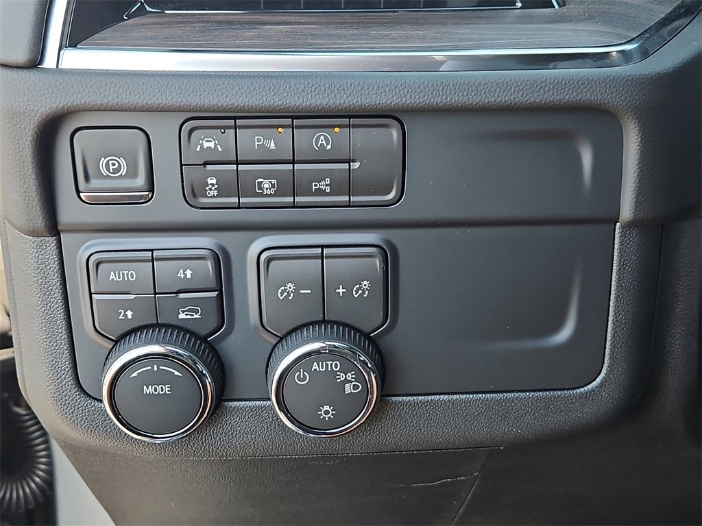 New 2025 Chevrolet Tahoe LS image 22