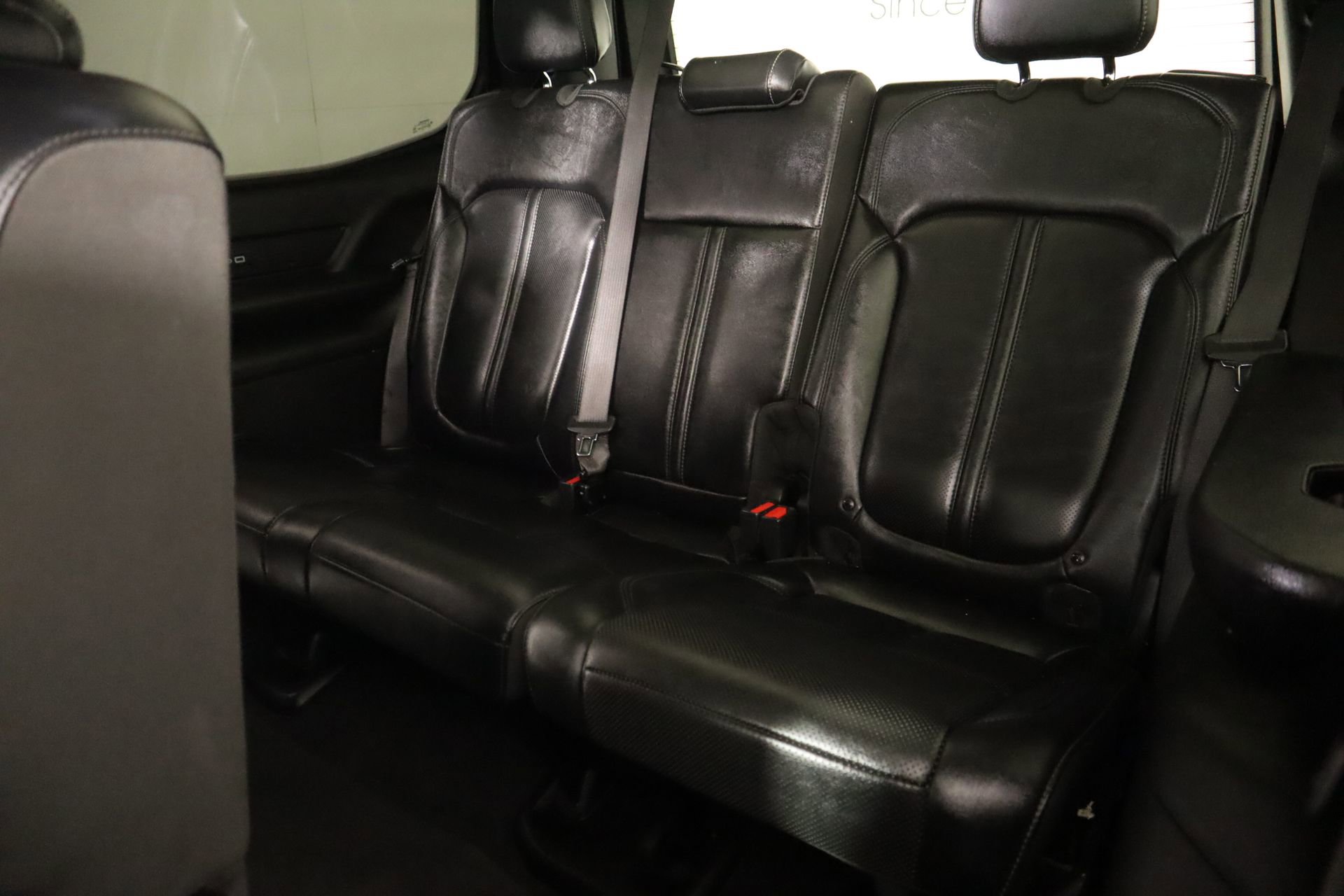 Used 2022 Jeep Wagoneer Series III w/ Premium Group I AWD/4WD image 14