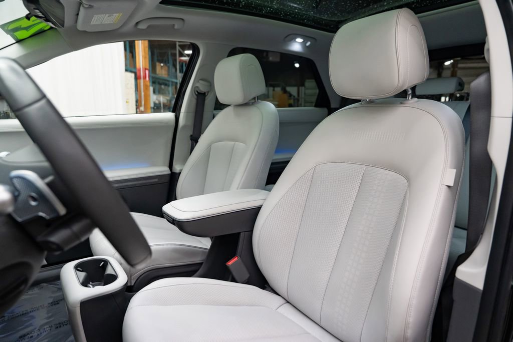 Used 2024 Hyundai Ioniq 5 Limited image 23