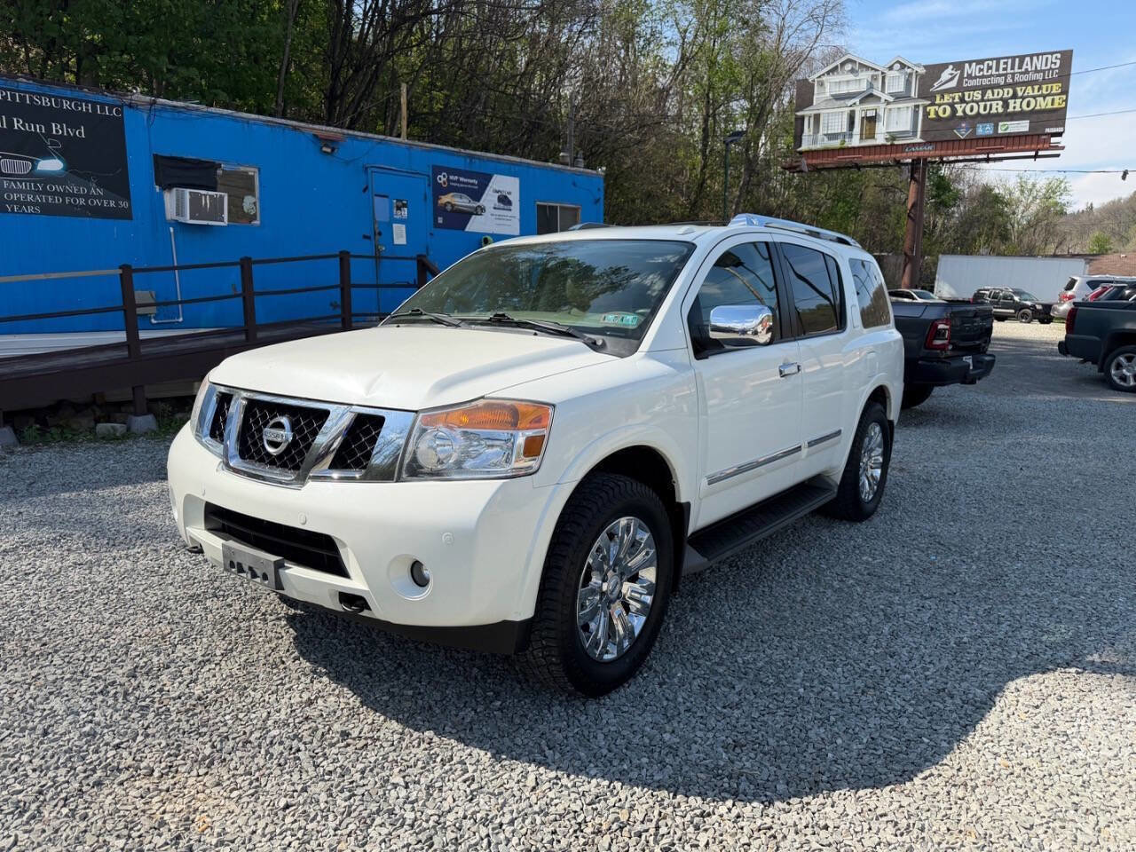 Used 2015 Nissan Armada Platinum w/ 2nd Row Captain Seat Package AWD/4WD image 4