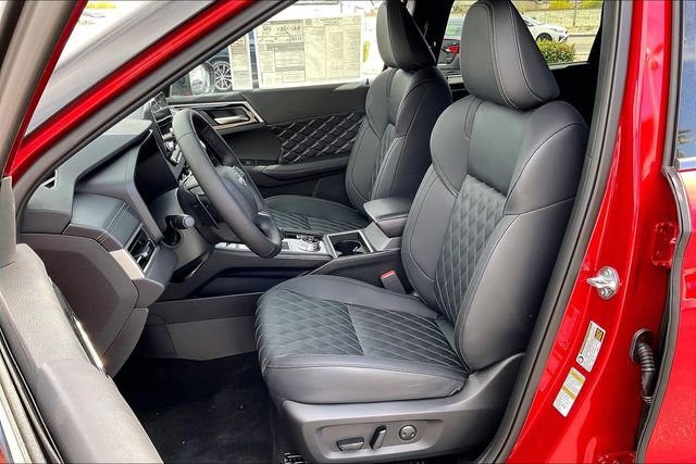 New 2026 Nissan Rogue Platinum image 7