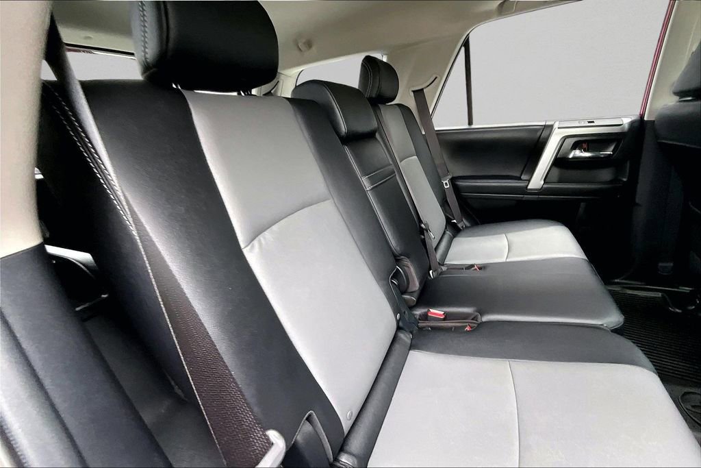 Certified 2023 Toyota 4Runner SR5 Premium w/ Moonroof Package AWD/4WD image 27