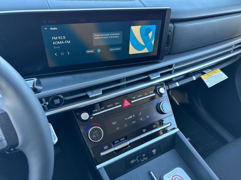 New 2026 Hyundai Santa Fe SE FWD image 11