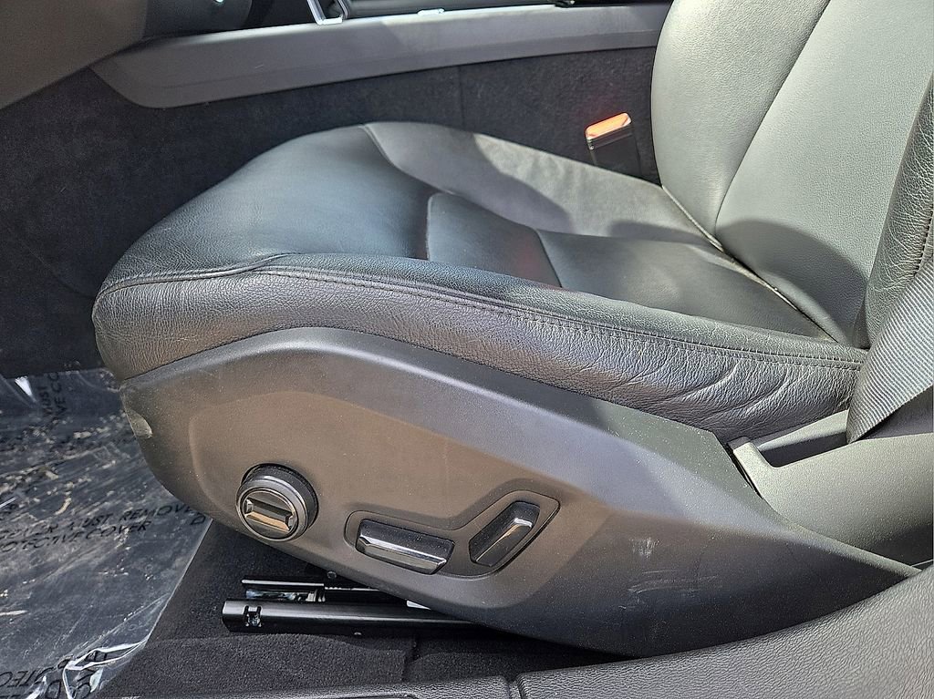 Used 2024 Volvo S60 B5 Core image 24