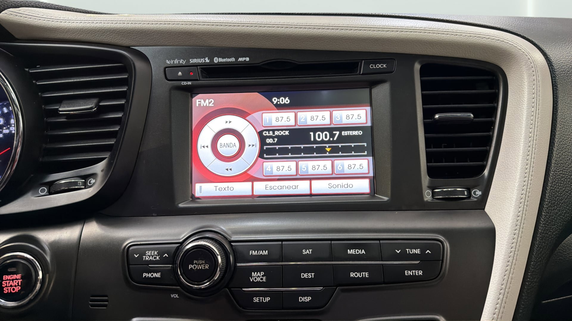 Used 2013 Kia Optima SX w/ Limited Pkg FWD image 25