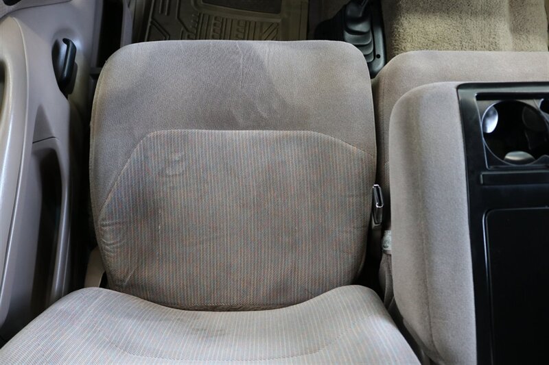 Used 1996 Ford F250 4x4 SuperCab image 40