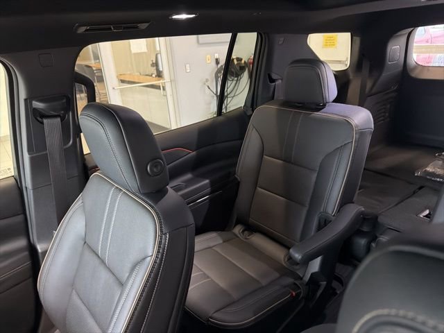 New 2026 Chevrolet Traverse High Country image 19
