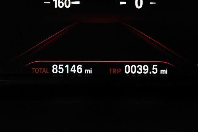 Used 2018 BMW 540i RWD image 22