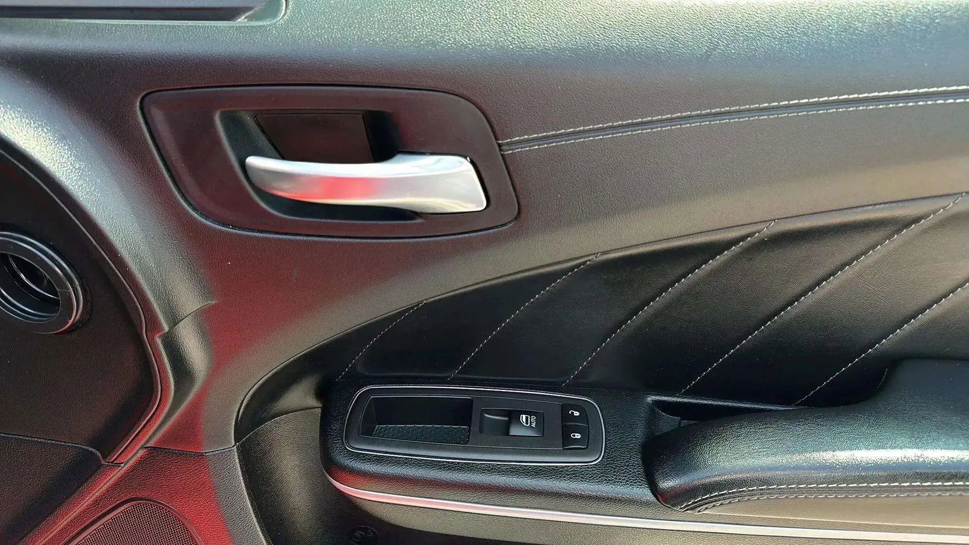 Used 2021 Dodge Charger R/T w/ Plus Group image 23