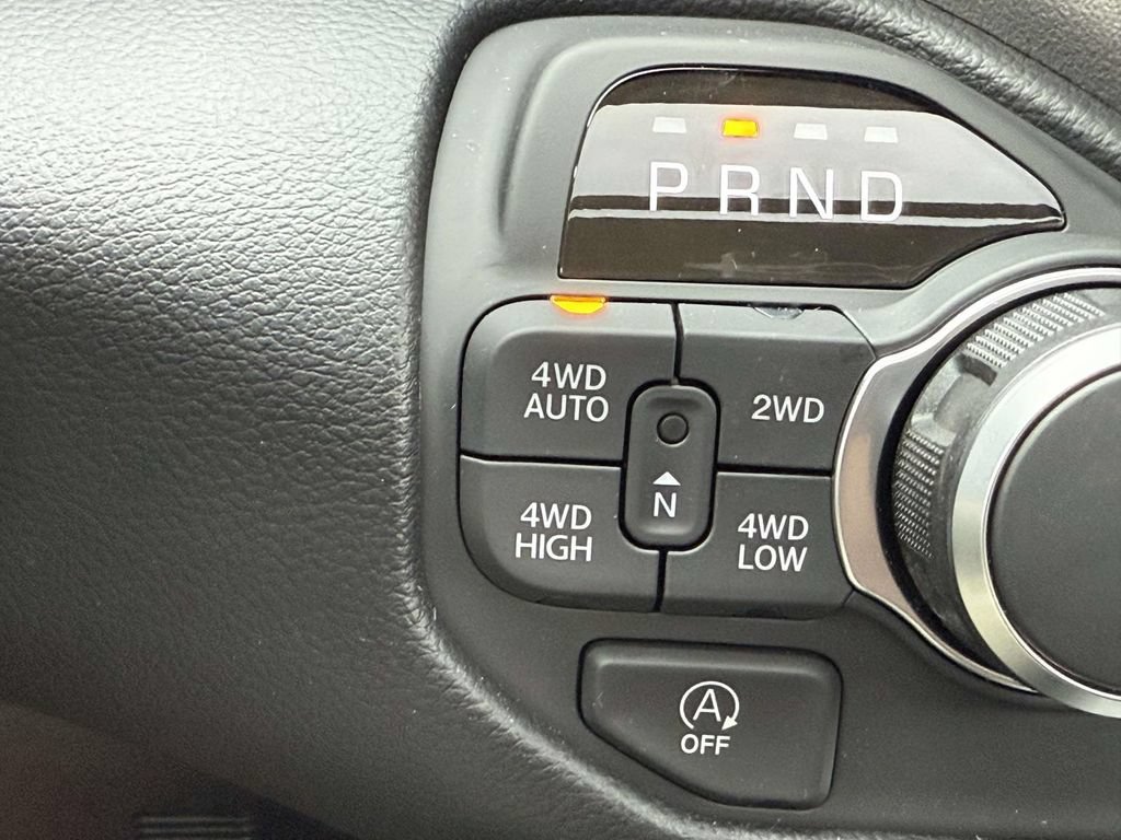 New 2026 RAM 1500 Big Horn AWD/4WD image 29