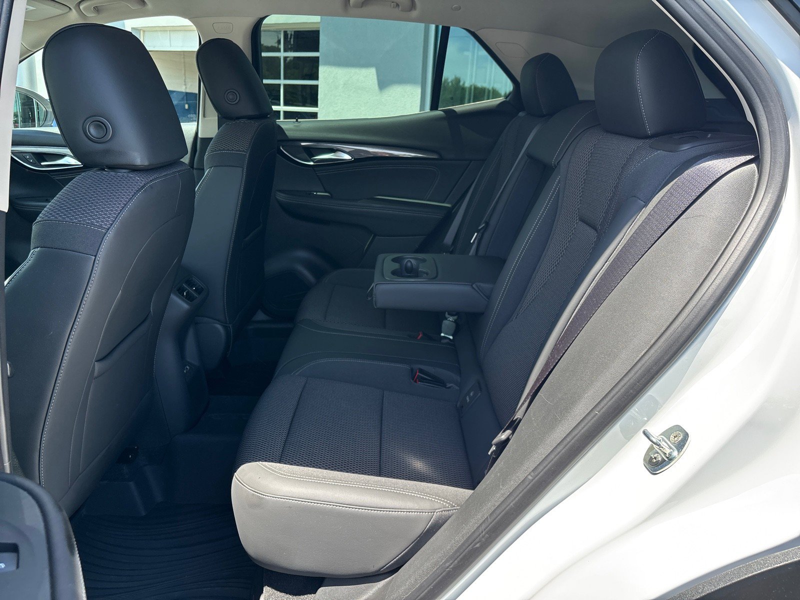 Certified 2022 Buick Envision Preferred FWD image 35