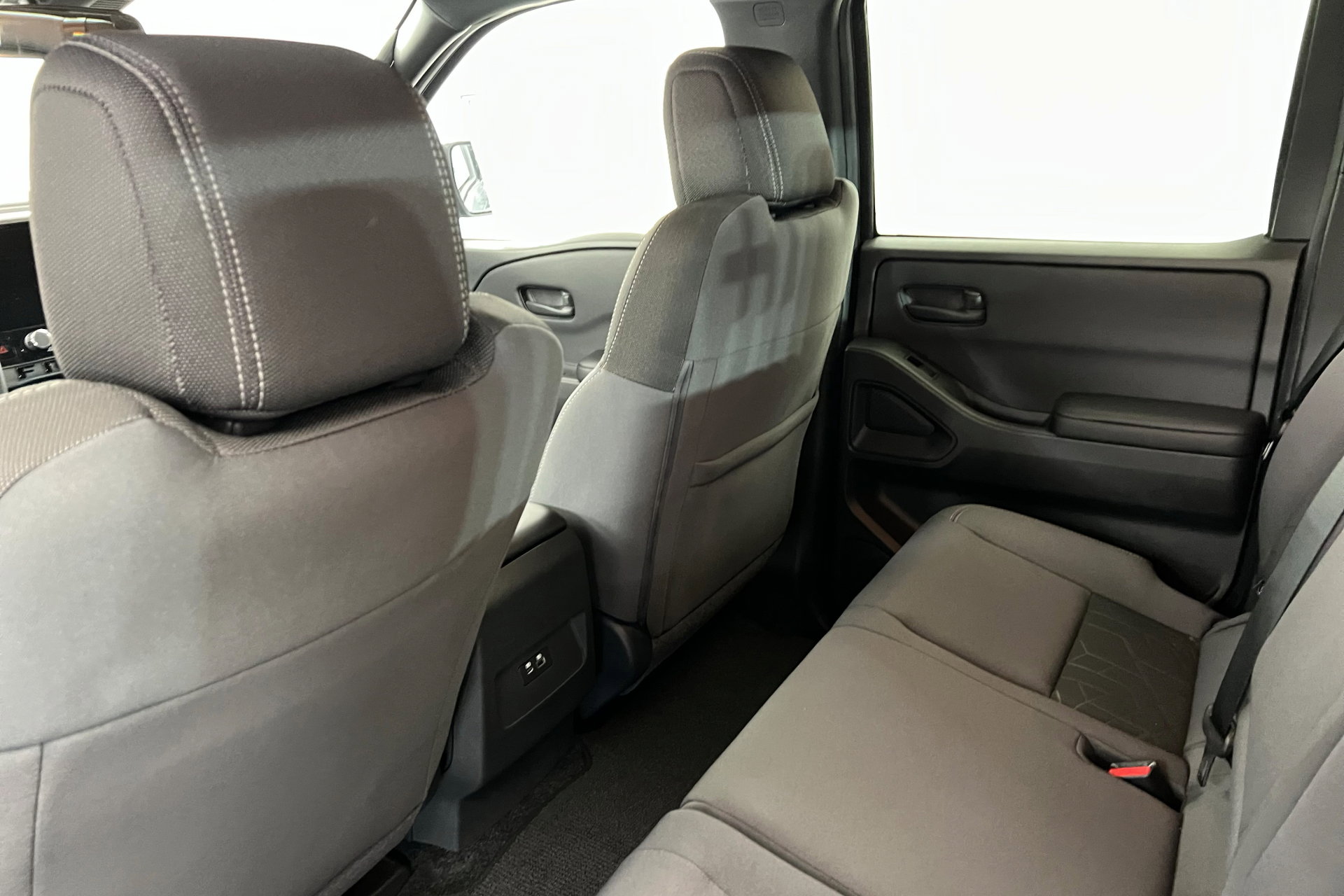 New 2026 Nissan Frontier SV w/ Tow Package image 19