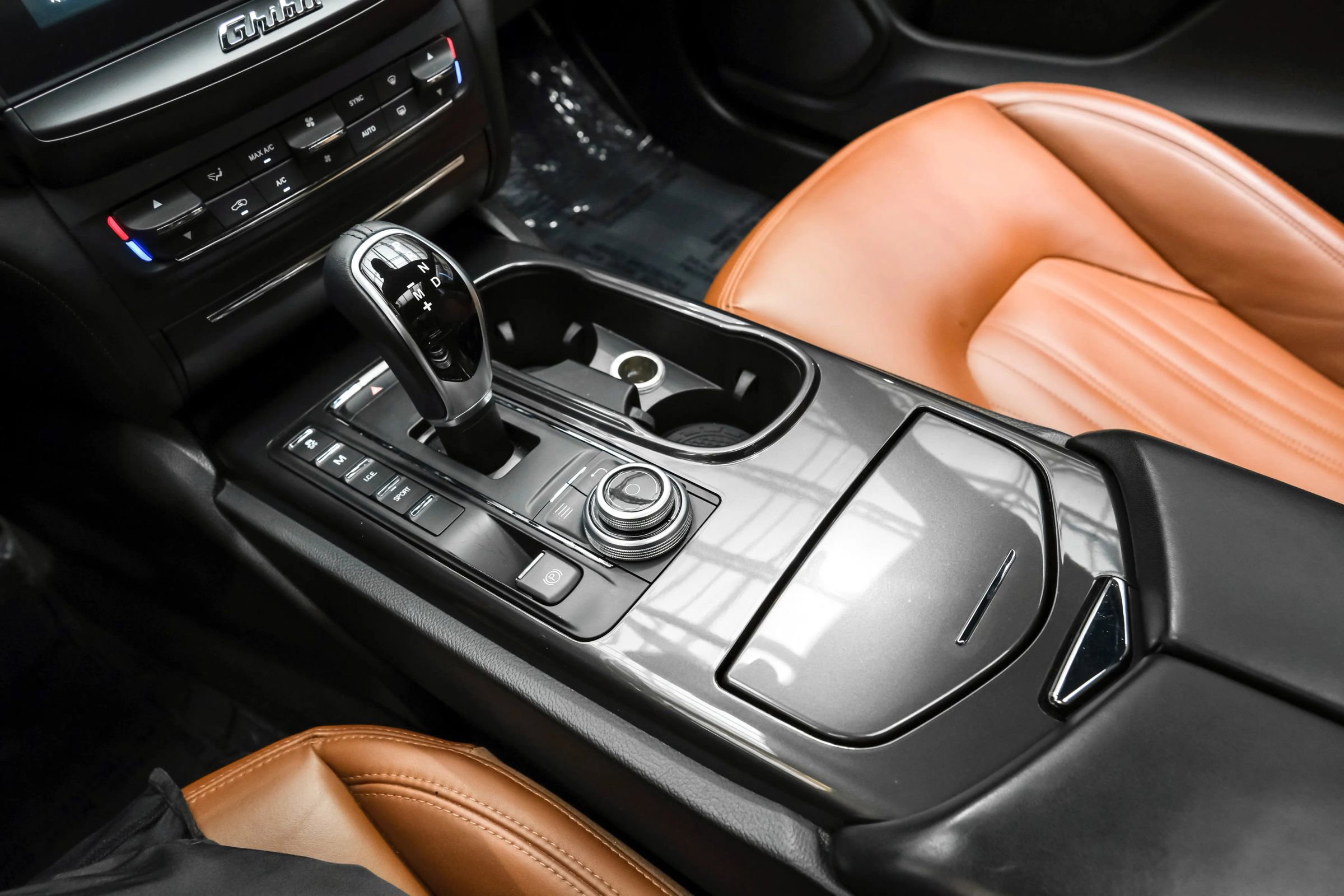 Used 2018 Maserati Ghibli S Q4 image 24