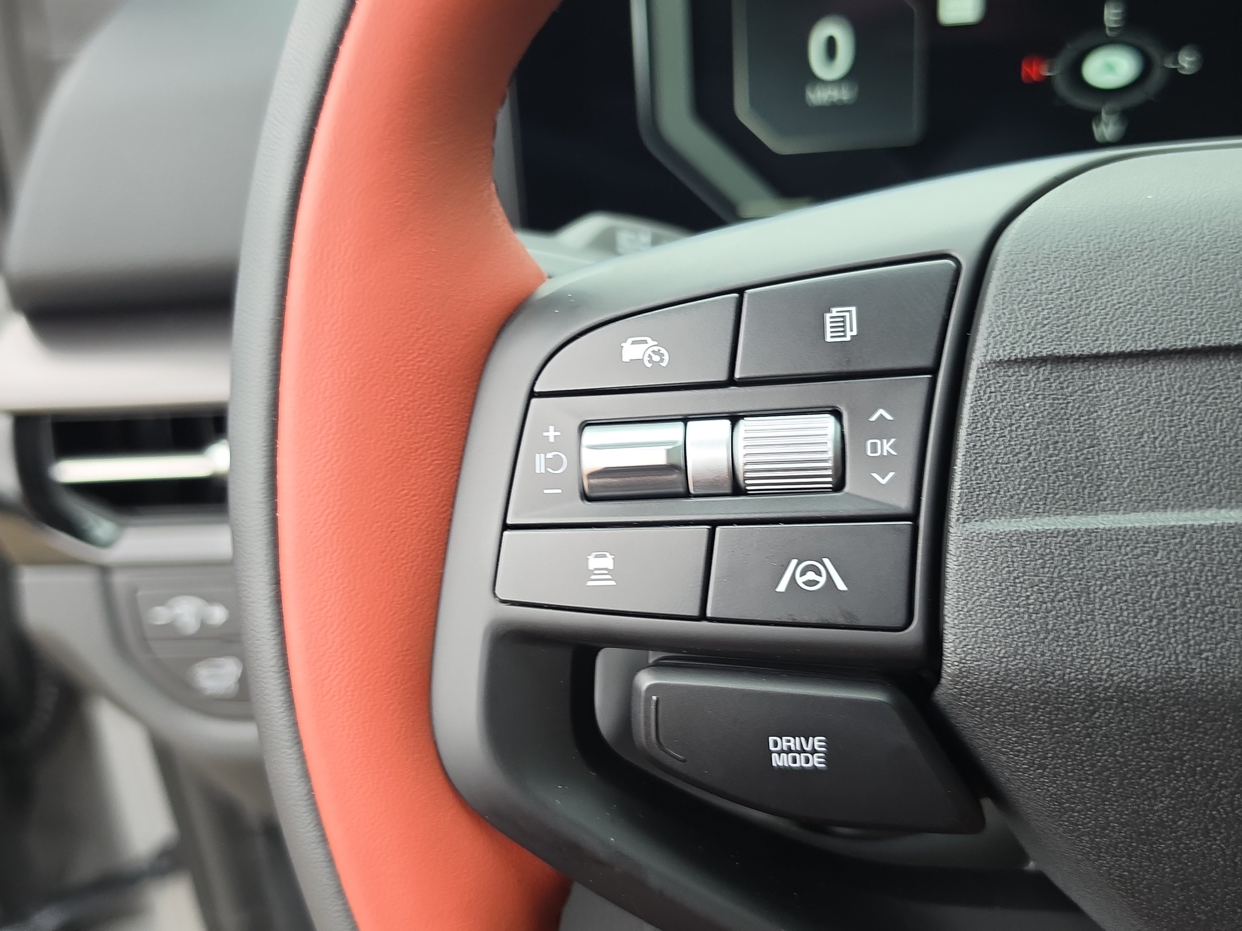 New 2027 Kia Sportage SX FWD image 31
