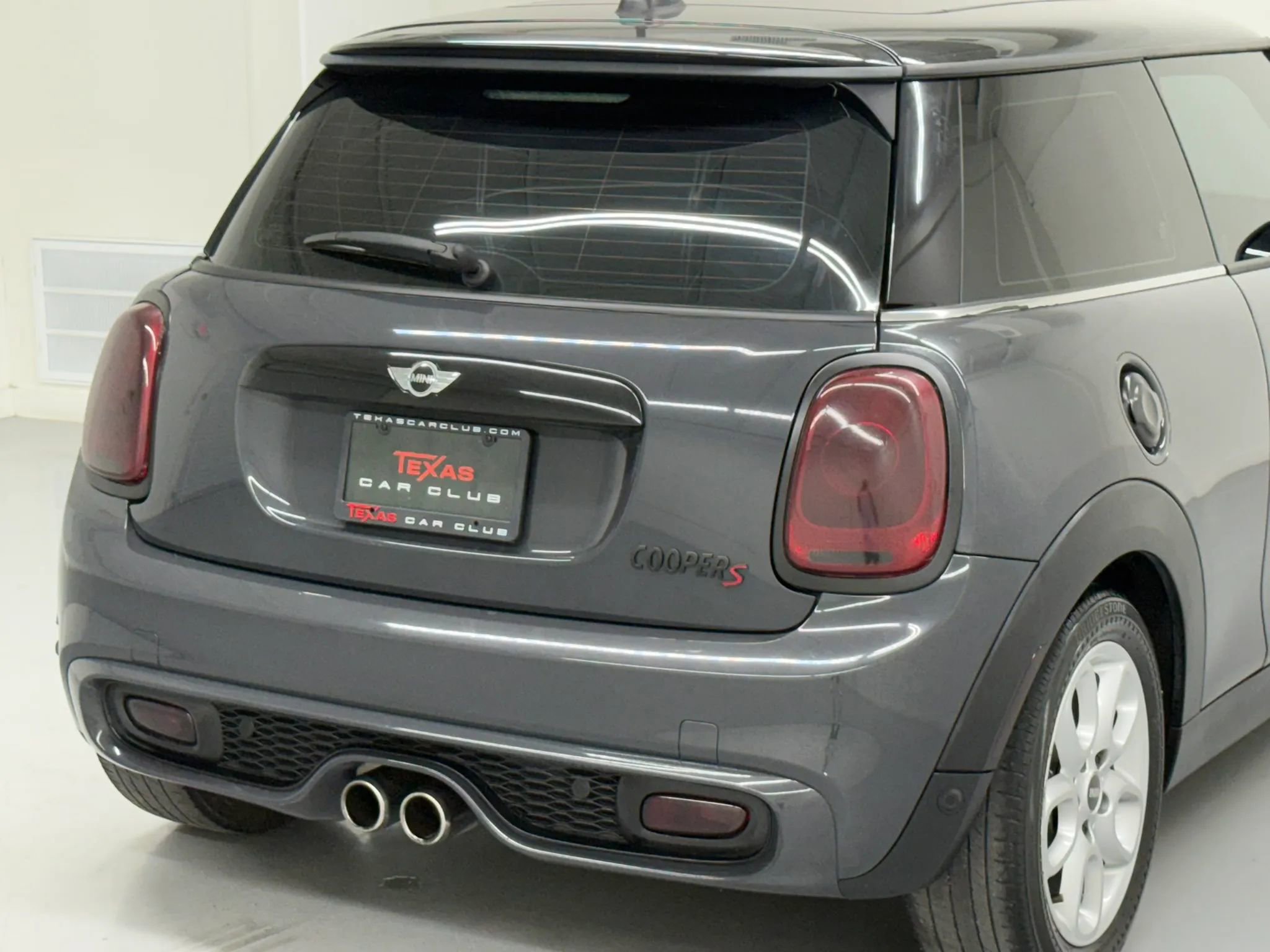 Used 2015 MINI Cooper S image 16