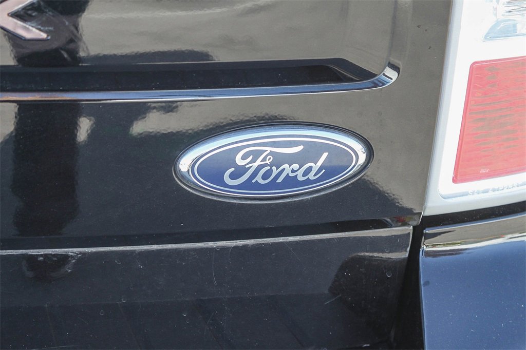 Used 2019 Ford Flex SE image 12