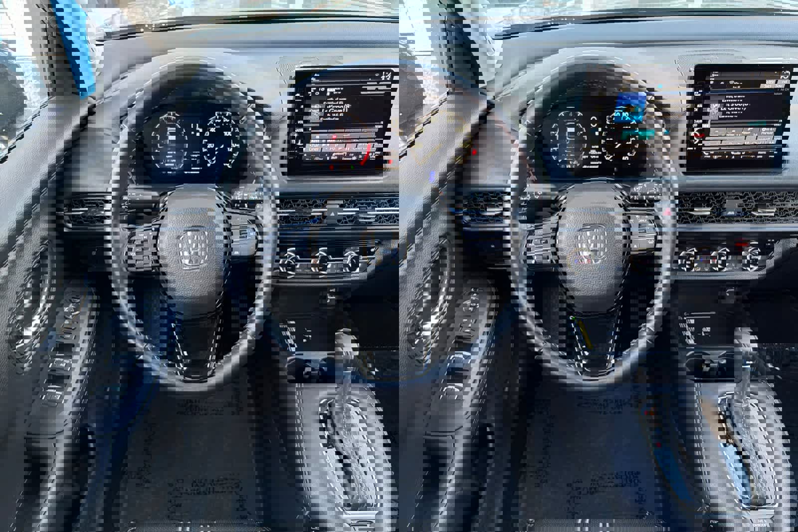 Used 2025 Honda HR-V EX-L image 16