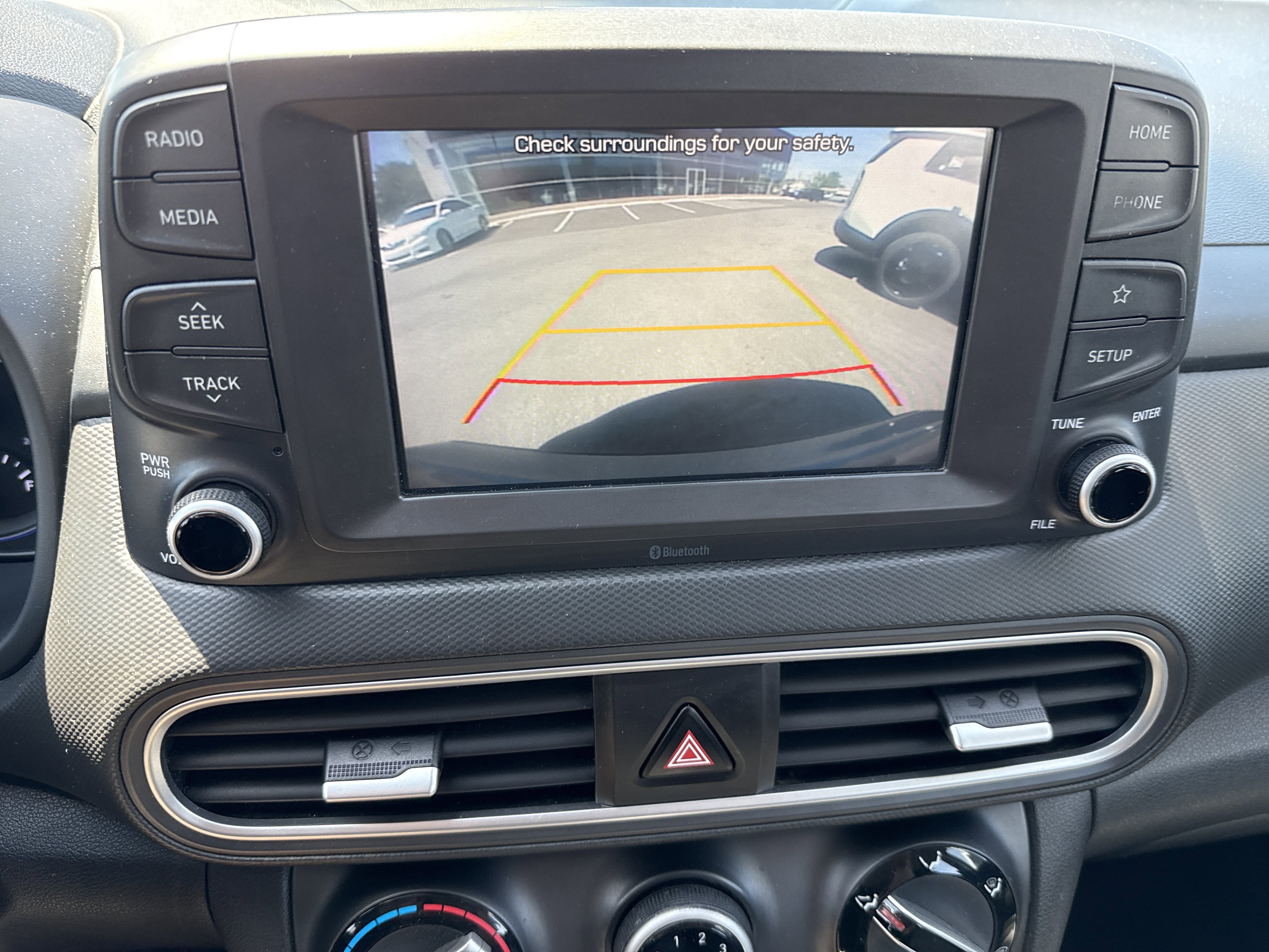 Used 2019 Hyundai Kona SE AWD/4WD image 26
