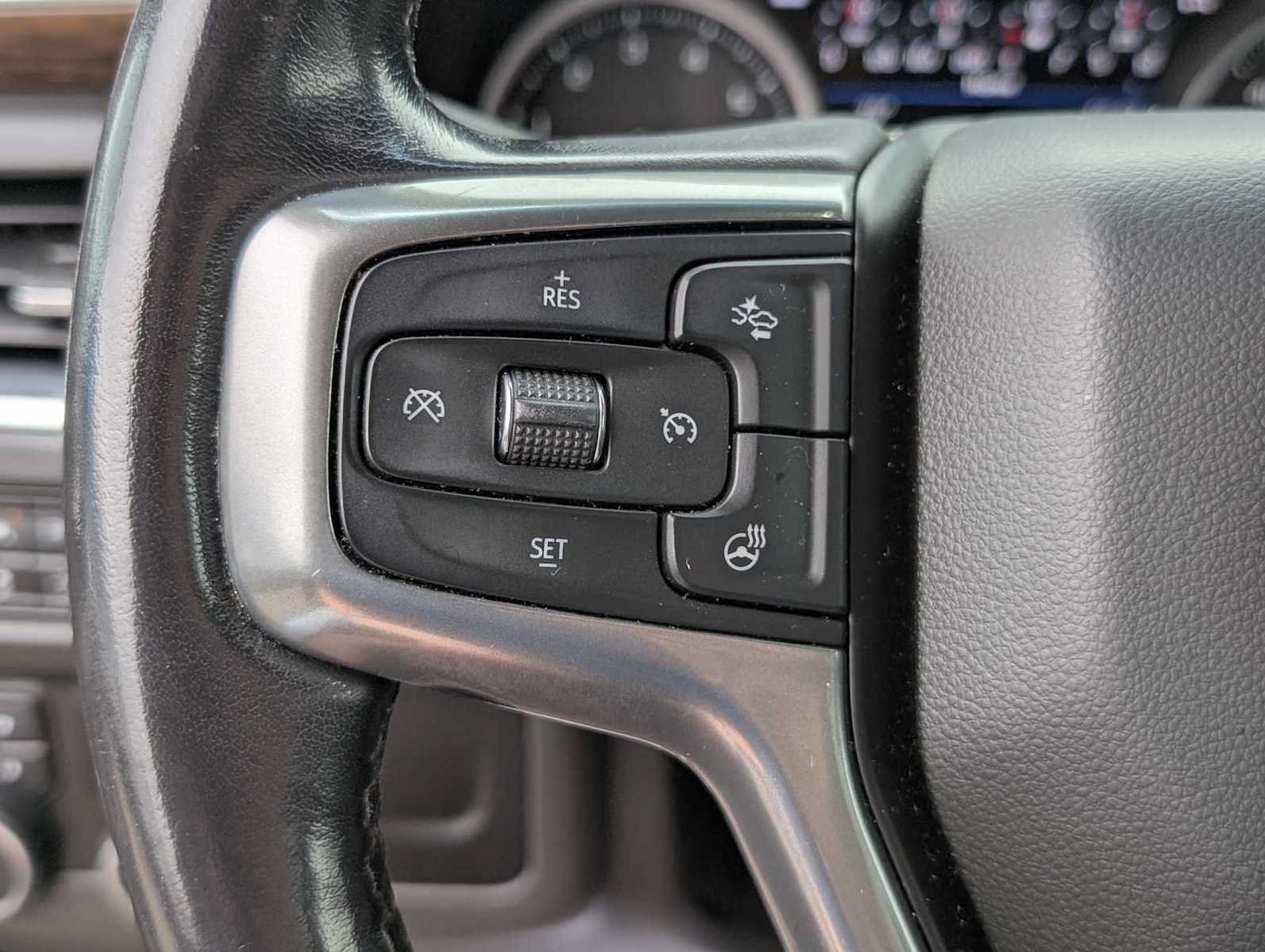 Used 2021 Chevrolet Tahoe Premier AWD/4WD image 36