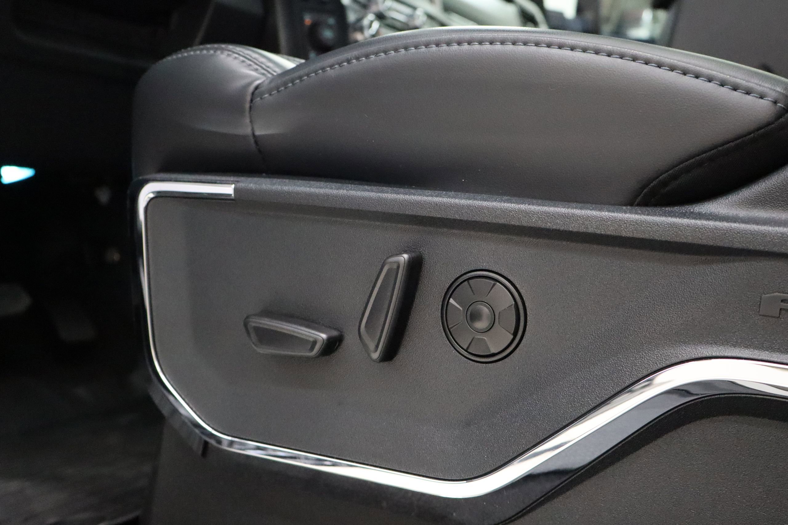 New 2026 Ford F250 Platinum image 17