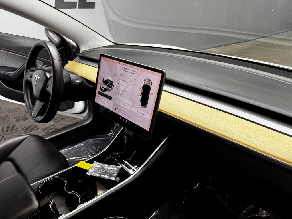 Used 2020 Tesla Model 3 Long Range image 50