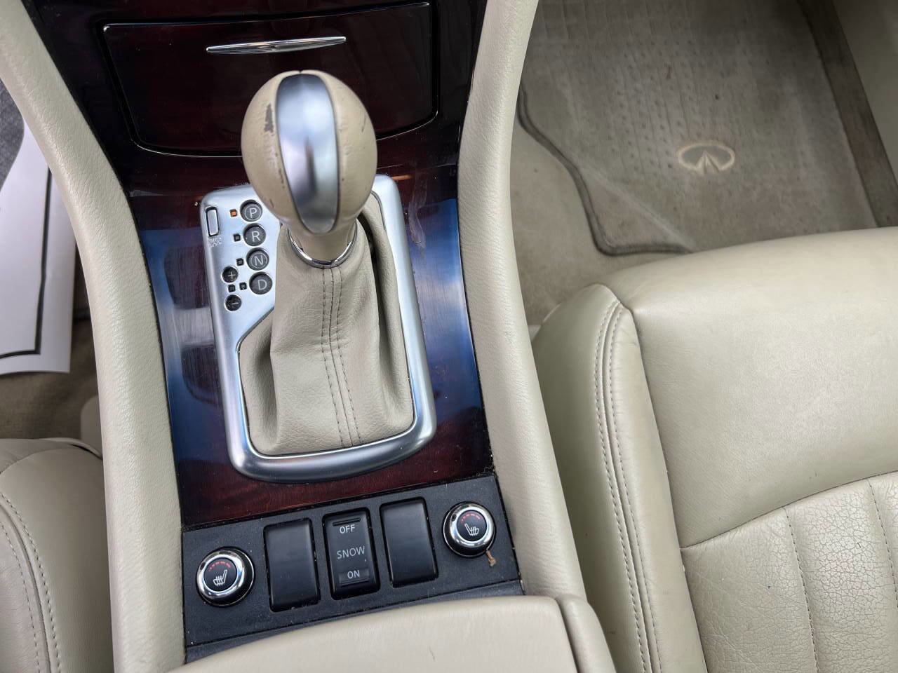 Used 2010 INFINITI EX35 Journey image 30