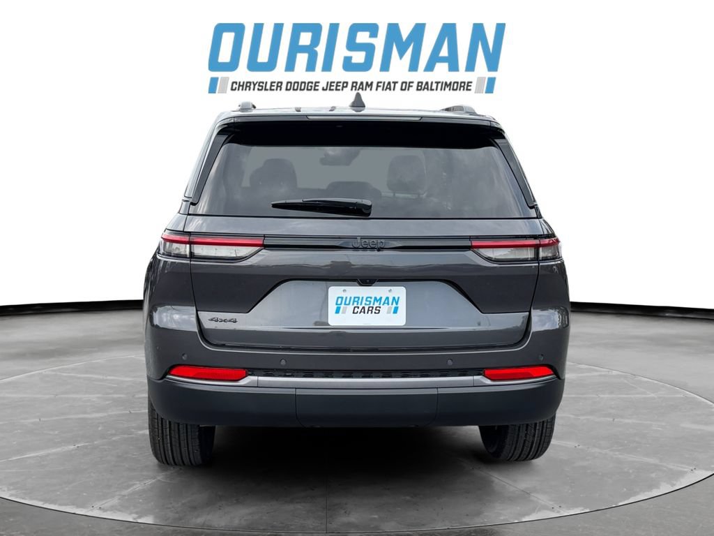 New 2026 Jeep Grand Cherokee Altitude AWD/4WD image 5