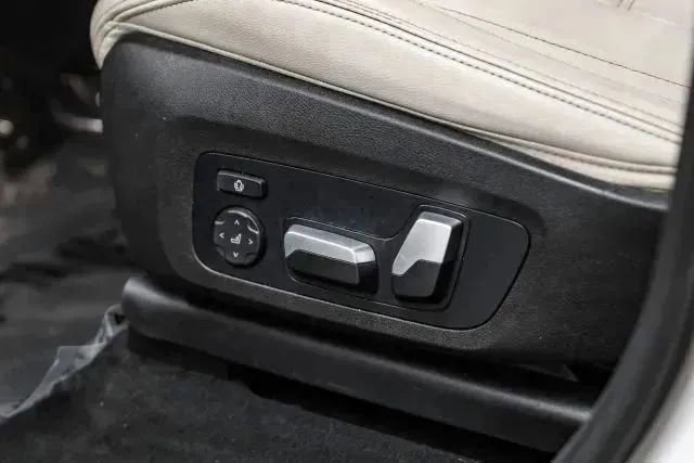 Used 2021 BMW X3 sDrive30i w/ Convenience Package image 36