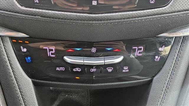 Used 2021 Cadillac XT5 Premium Luxury image 14