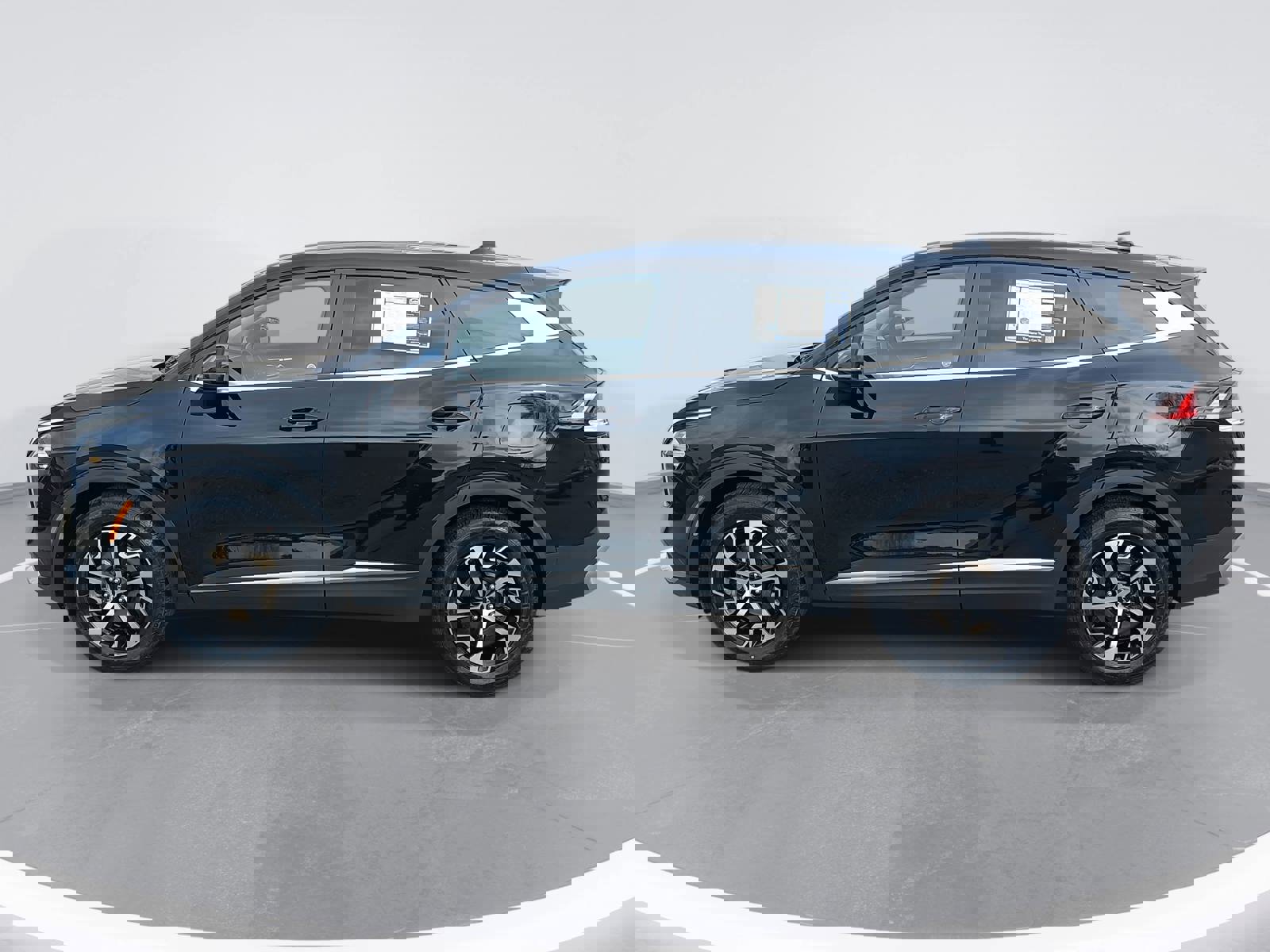 Used 2023 Kia Sportage EX image 8