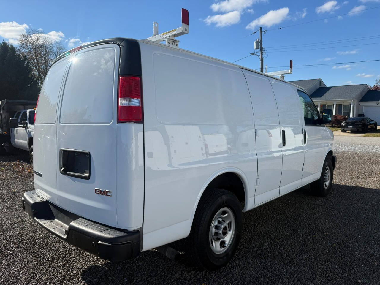 Used 2023 GMC Savana 2500 w/ Driver Convenience Package RWD image 5