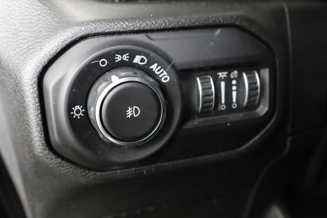 Used 2021 Jeep Wrangler Unlimited Sport AWD/4WD image 22