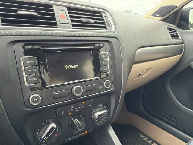 Used 2012 Volkswagen Jetta SEL FWD image 12