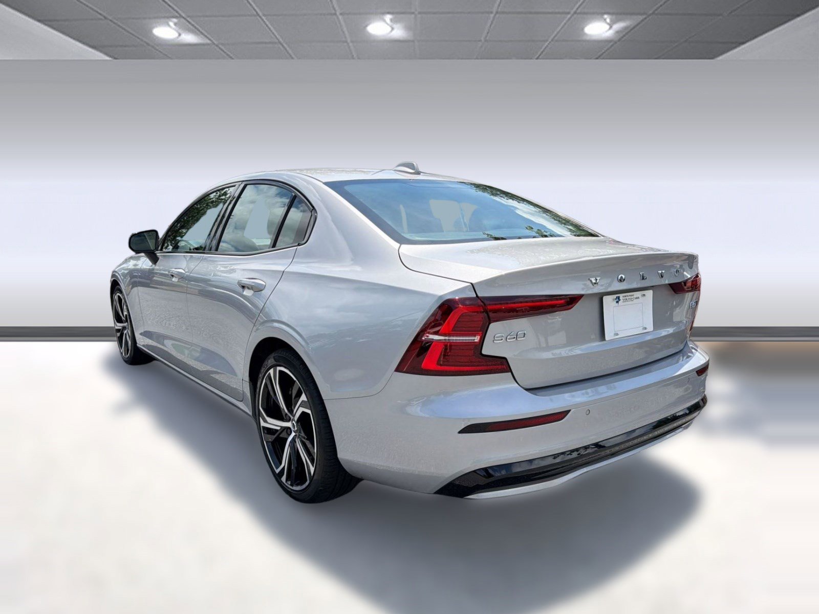 Used 2024 Volvo S60 B5 Core w/ Climate Package AWD/4WD image 3