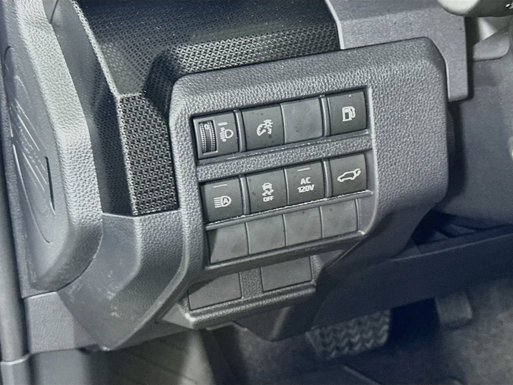 Used 2025 Toyota 4Runner Limited AWD/4WD image 22