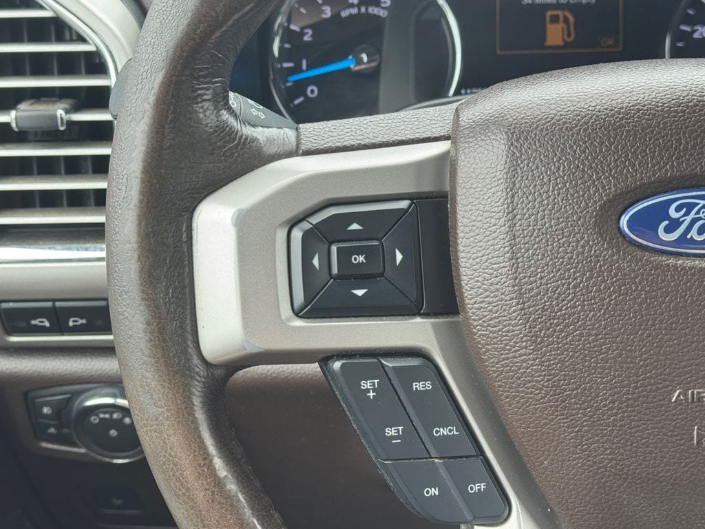 Used 2017 Ford F250 King Ranch w/ King Ranch Ultimate Package AWD/4WD image 19