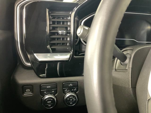 Used 2023 GMC Sierra 1500 Elevation image 20