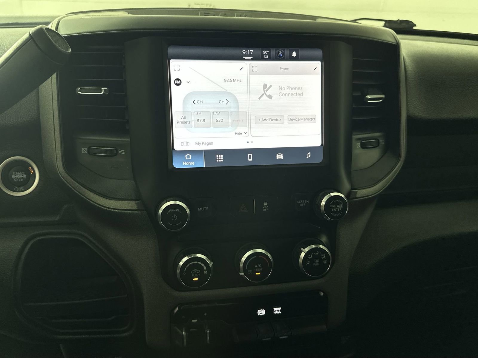 Used 2023 RAM 3500 Tradesman image 21