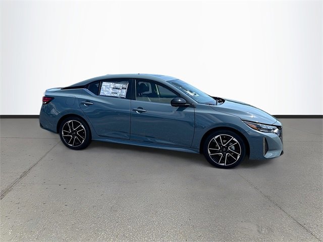 New 2025 Nissan Sentra SR w/ SR Premium Package image 3