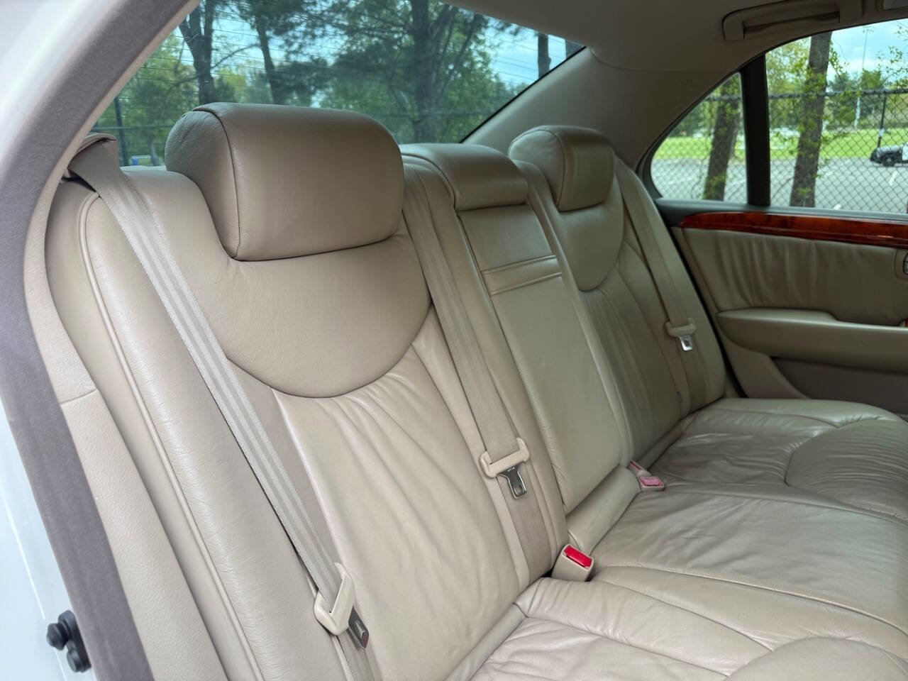 Used 2002 Lexus LS 430 RWD image 17