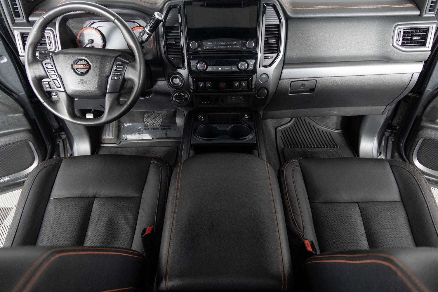 Used 2021 Nissan Titan PRO-4X w/ Pro-4x Convenience Package image 38