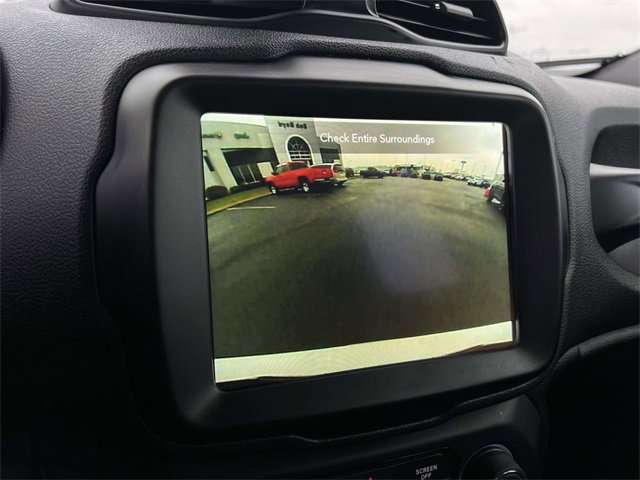 Certified 2022 Jeep Renegade Sport image 19