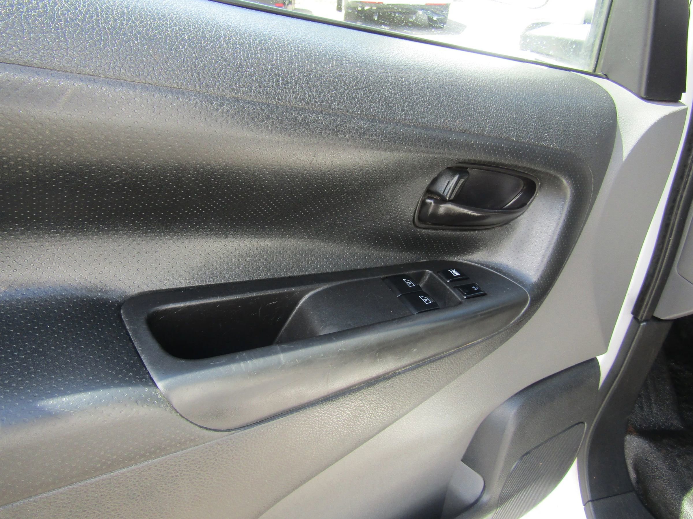 Used 2019 Nissan NV200 SV w/ Back Door Glass Package image 20