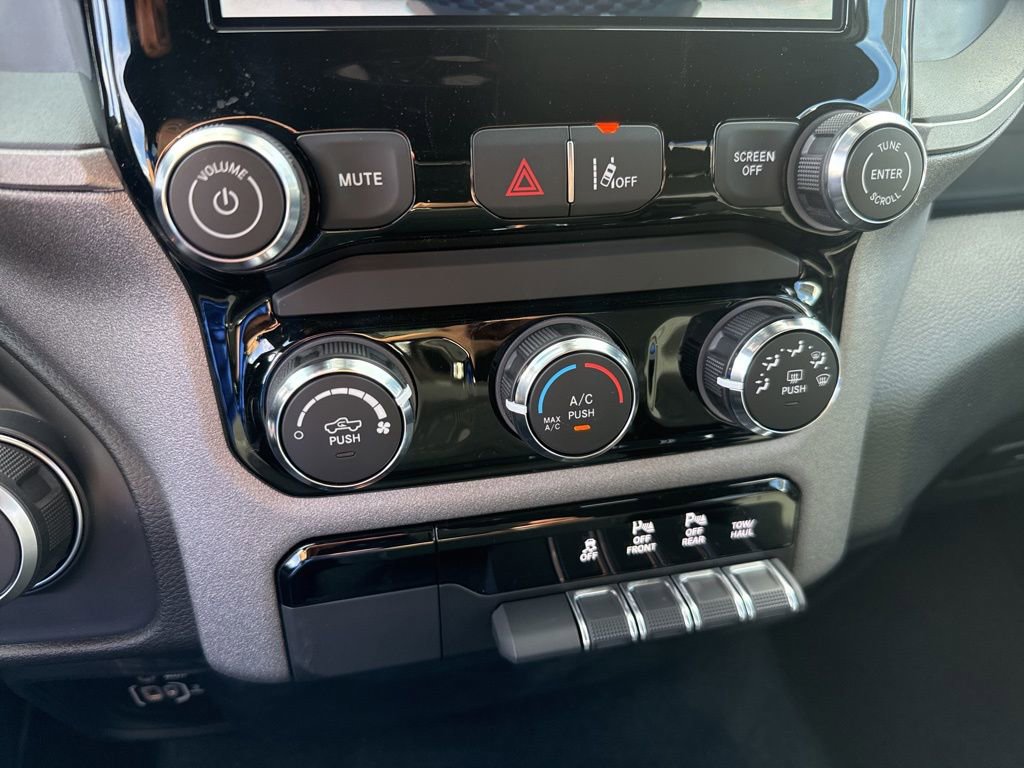 Used 2025 RAM 1500 Tradesman image 21